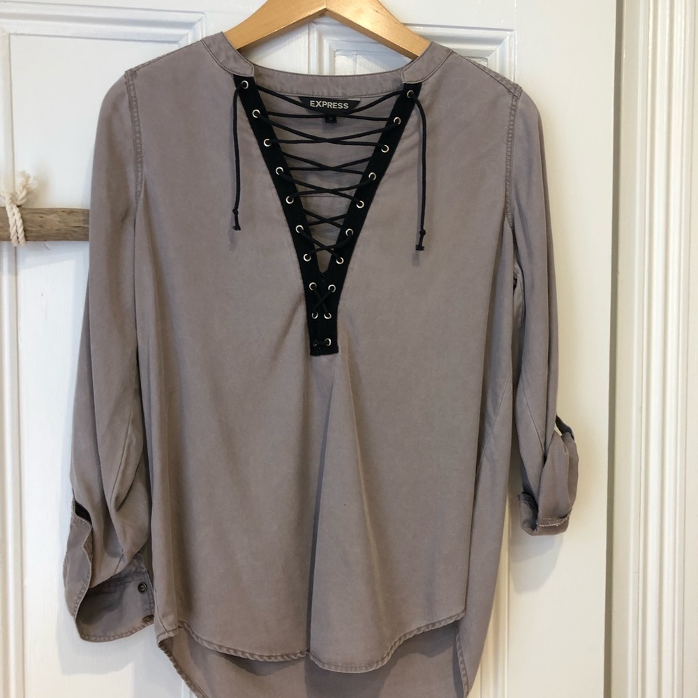 Express top never worn